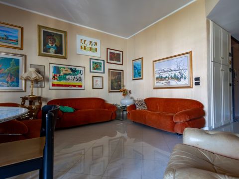 Via Magenta, 15 - Catanzaro