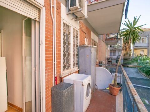 Viale dell'Unione, 12 - Guidonia Montecelio