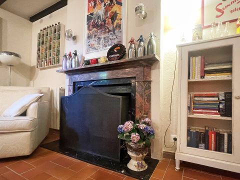 Via Camaldoro 24 - Pietrasanta