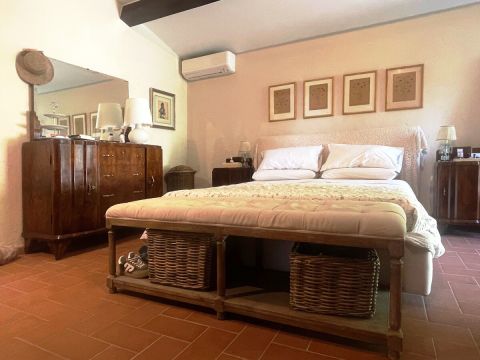 Via Camaldoro 24 - Pietrasanta