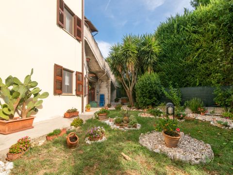 Strada di Valle Tresole, 14 - Pesaro