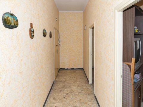 Via Annibal Caro, 76 - Tolfa