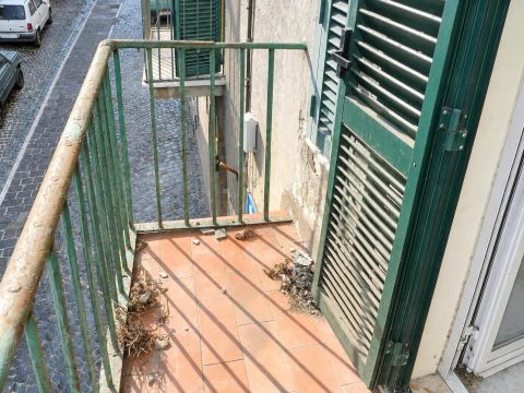 Via Annibal Caro, 76 - Tolfa