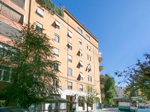 Via Padova, 77 - Roma