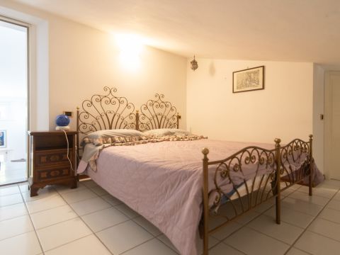Frazione Valtreara, 41 - Genga