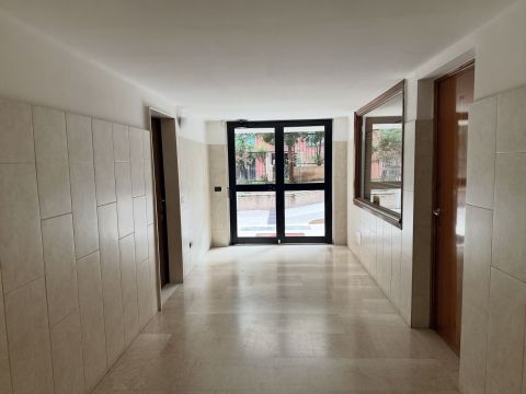 Via Giovanni Arrivabene, 11 - Milano