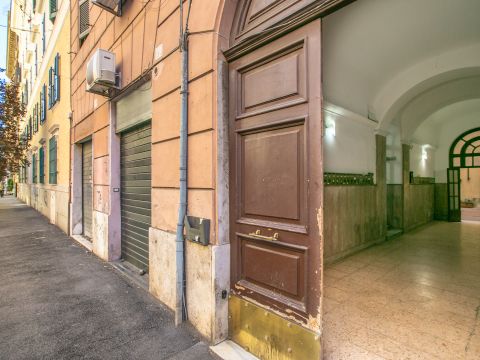 Via Famagosta, 63 - Roma