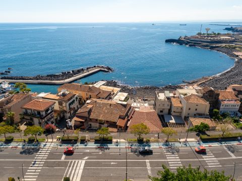 Viale Alcide De Gasperi, 151 - Catania