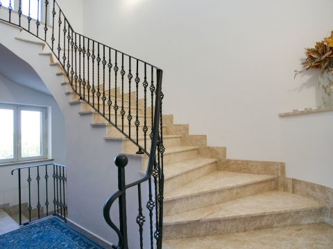 Strada Torre della Fiora, 20 - Palombara Sabina