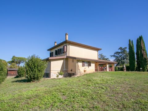 Strada Torre della Fiora, 20 - Palombara Sabina