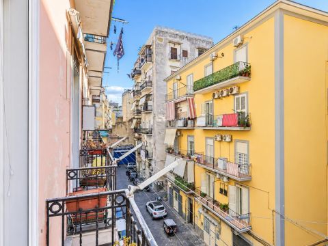 Piazza San Maria la Scala, 10 - Napoli