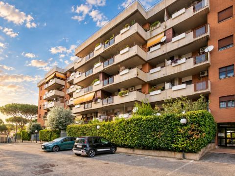 Viale della Torre di Pratolungo, 9 - Roma
