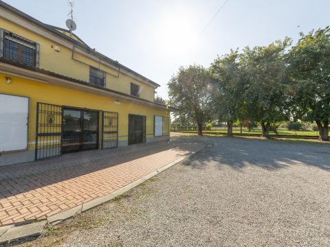Via Cassinetta, 1 - Mezzanino