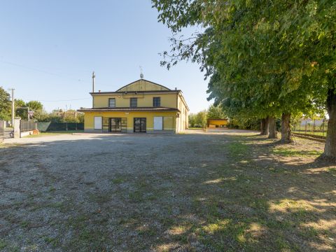 Via Cassinetta, 1 - Mezzanino