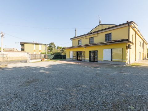 Via Cassinetta, 1 - Mezzanino