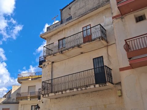 Via Macchiavelli - Martone