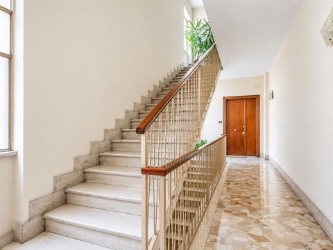 Via Agostino Valiero, 12 - Roma
