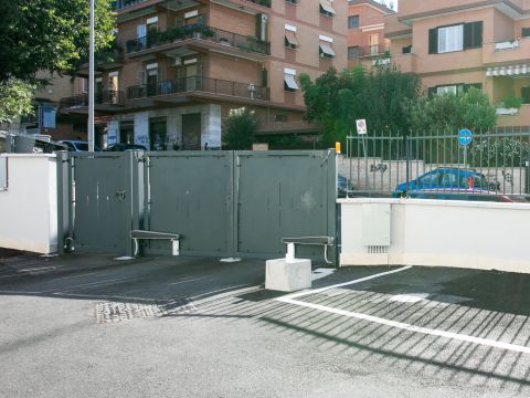 Via Radicofani, 127 - Roma
