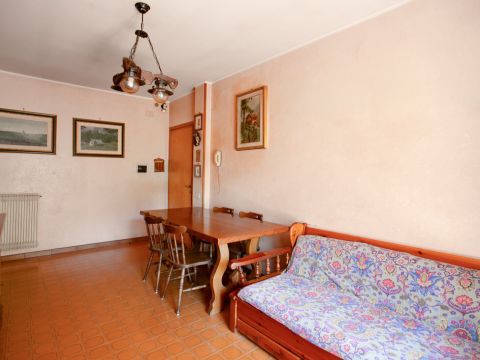 Via del Giardino, 88 - Marano Equo