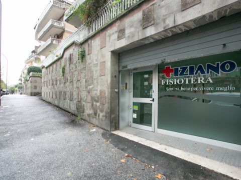 Via Renato Fucini, 28 - Roma