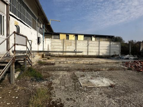 Via Novi, 44 - Basaluzzo