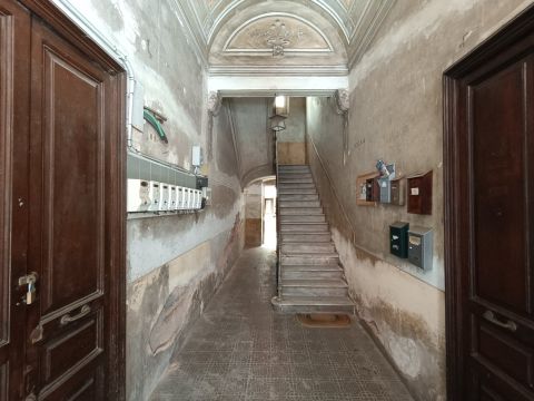 Via Aloi, 36 - Catania
