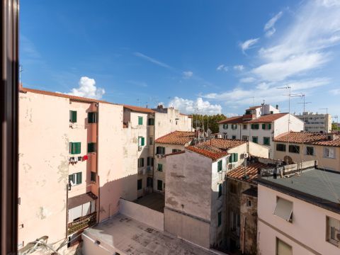 Via Giuseppe Garibaldi, 146 - Livorno