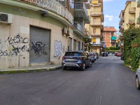 Via Antonio Iannuzzi, 55 - Salerno