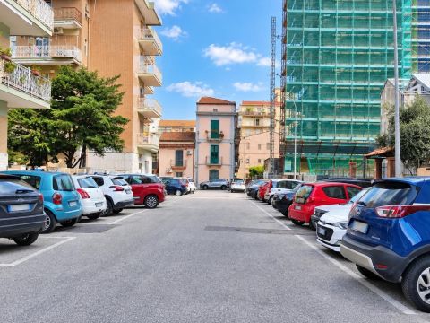 Via Antonio Iannuzzi, 55 - Salerno