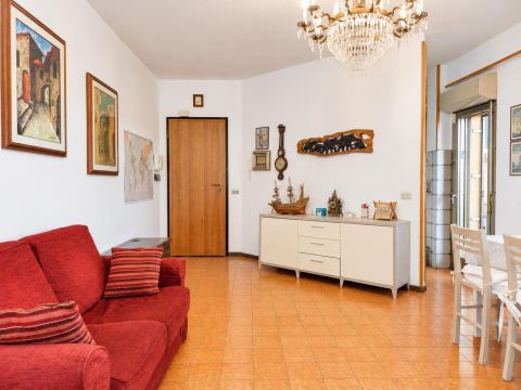 Via Castelsecco, 6 - Santa Marinella