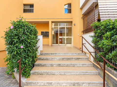 Via Castelsecco, 6 - Santa Marinella