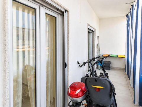 Viale A. Moro, 530 - Tortora
