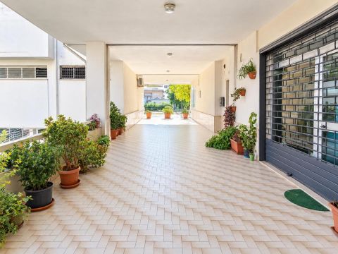 Viale A. Moro, 530 - Tortora