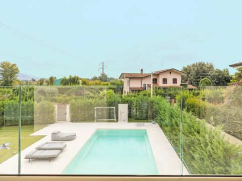 Via Giuseppe Viner - Forte Dei Marmi