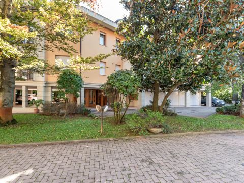Via Antonio Simeone Sografi, 15 D - Padova