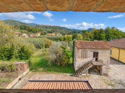 Via Canale, 228 - Castelnuovo Magra