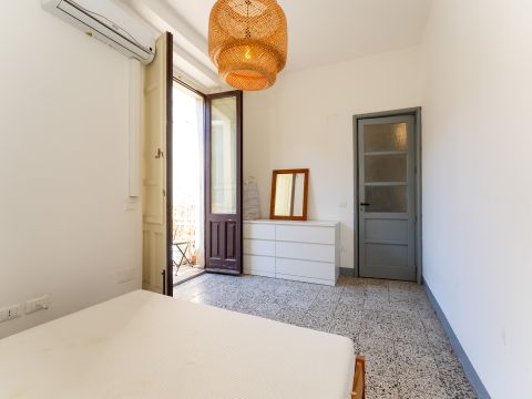 Via Montesano, 5 - Catania