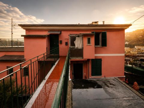 Via Campodonico, 35 - Genova