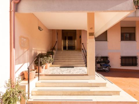 Viale dei Normanni, 45