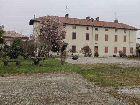 Via Manzoni, 5 - Frascarolo