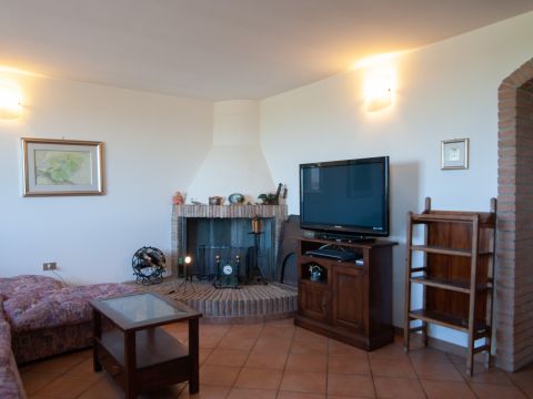 Str. delle Caminate, 58