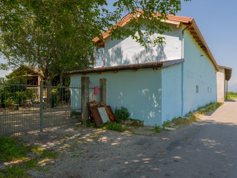 Frazione Zucchea, 8