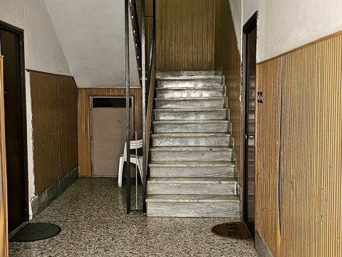 Via Vincenzo Guastafierro, 9