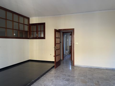 Via Angelo Volpicelli, 34 - Arzano