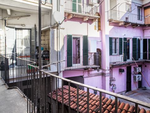 Via Tripoli, 4