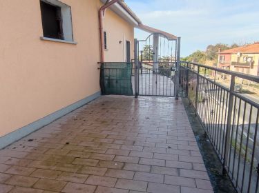 Trilocale in vendita