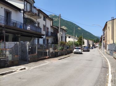 Trilocale in vendita