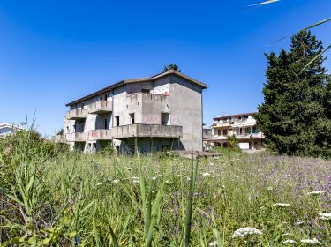 Stabile o palazzo in vendita