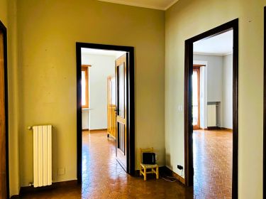 Trilocale in vendita