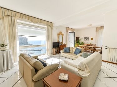 Stabile o palazzo in vendita